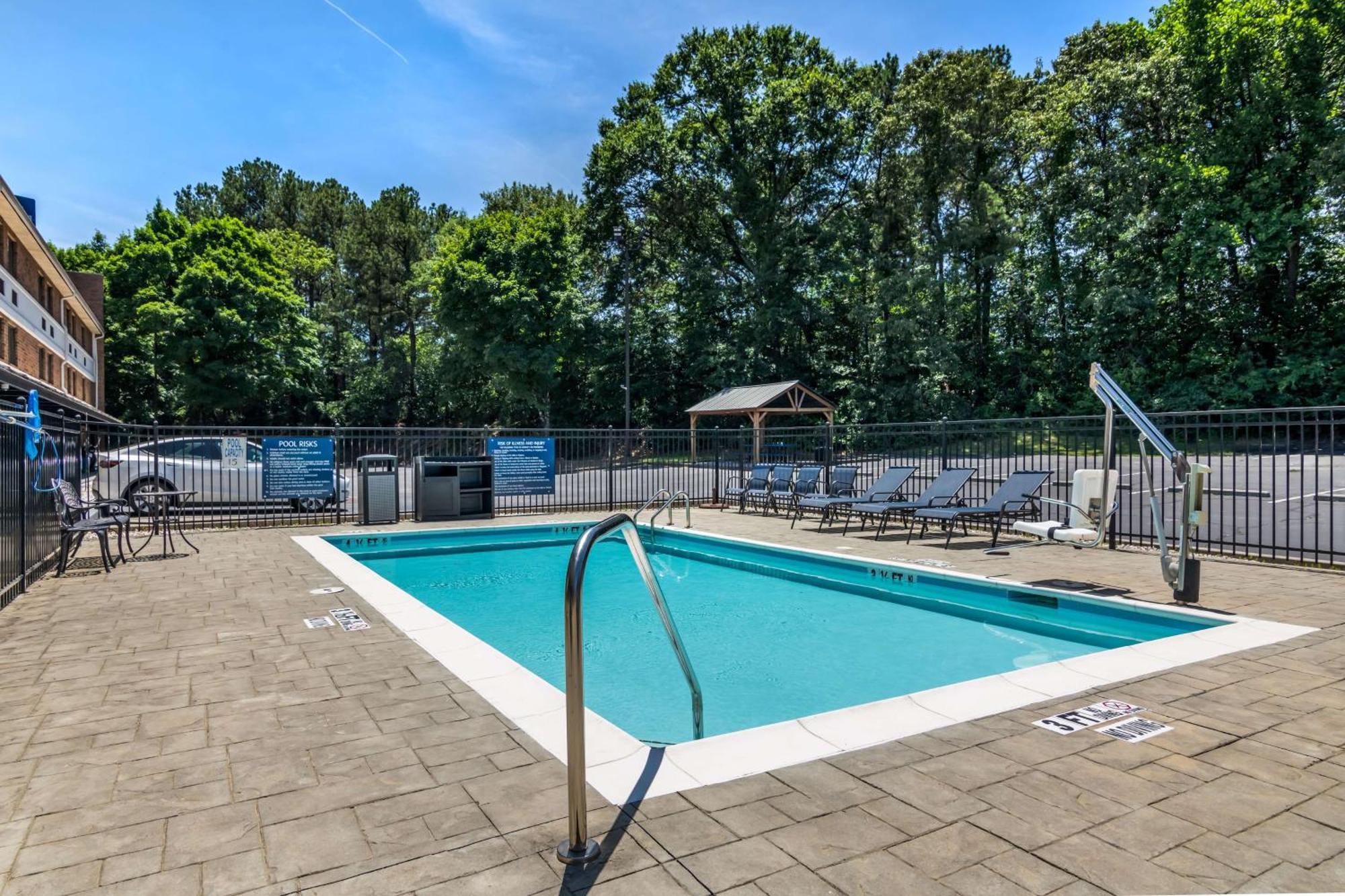 Best Western Atlanta-Marietta Ballpark Hotel Waterford Kültér fotó