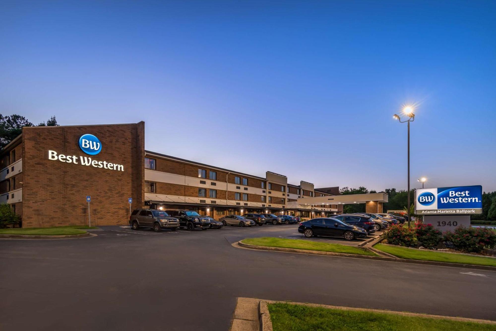 Best Western Atlanta-Marietta Ballpark Hotel Waterford Kültér fotó